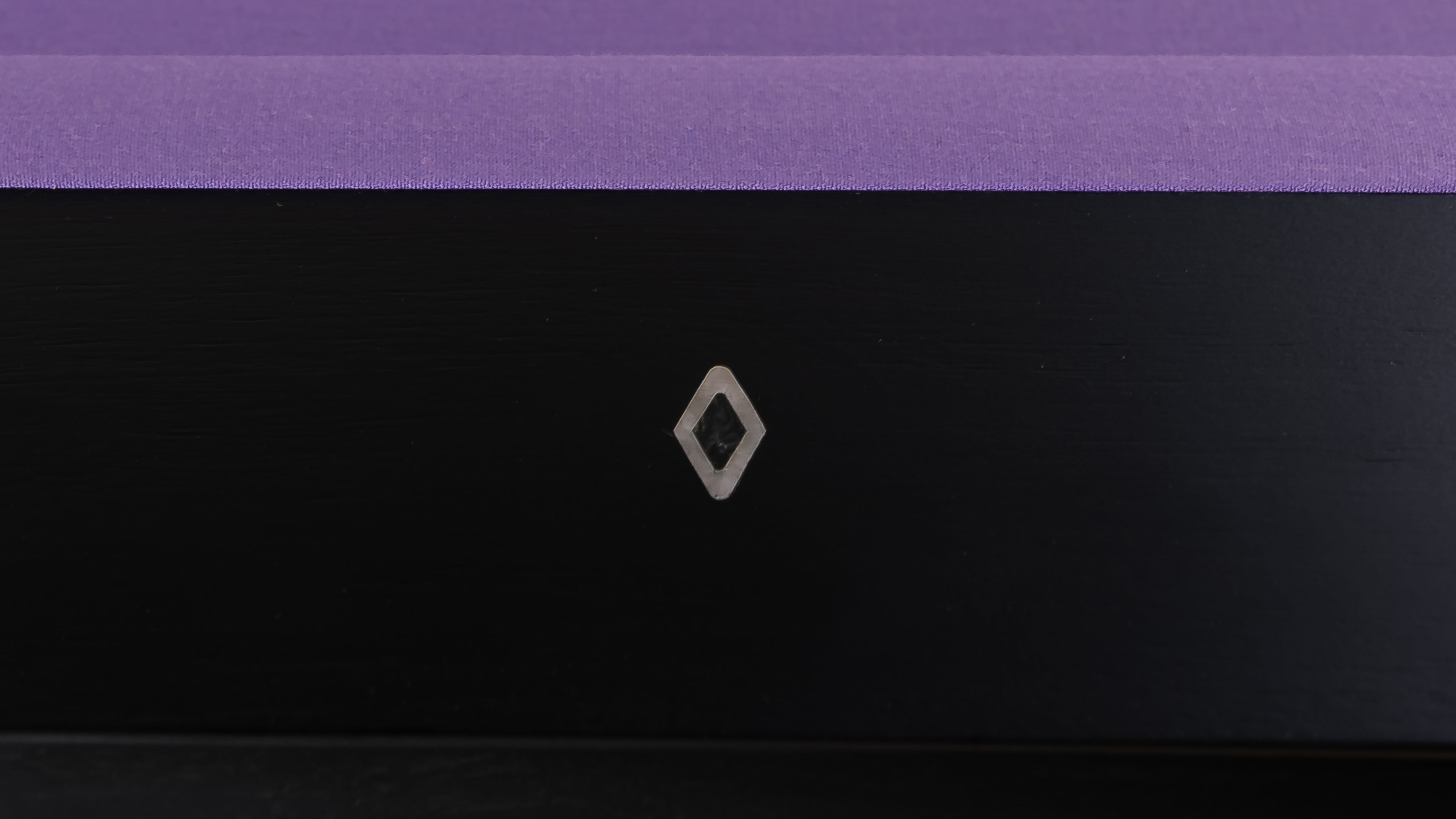 Legacy Billiards Tellico 8 Ft Pool Table in Raven Finish Site Closeup