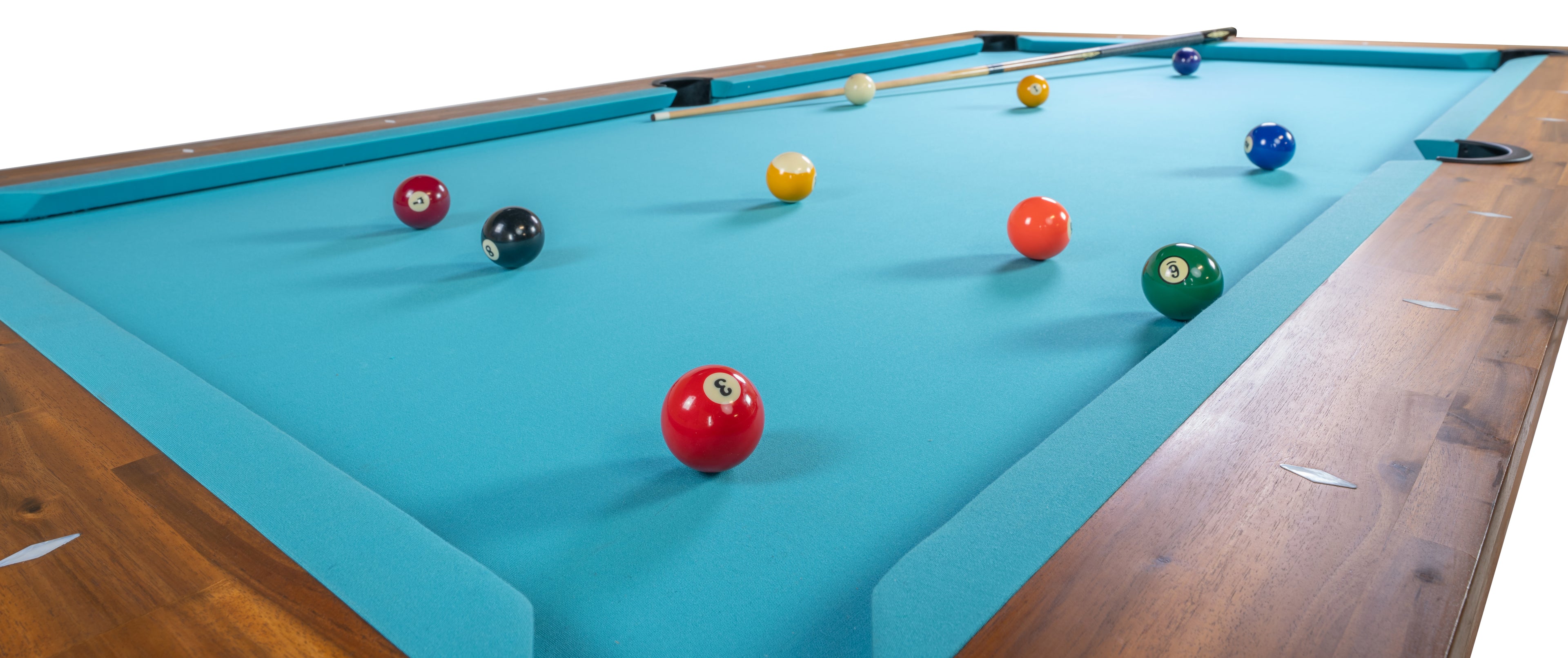 Legacy Billiards Emory 8 Ft Outdoor Pool Table in Natural Acacia Finish with Pool Aqua Cloth Corner Closeup with Pool Balls and Cue